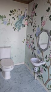 Swan Lakeview Washroom